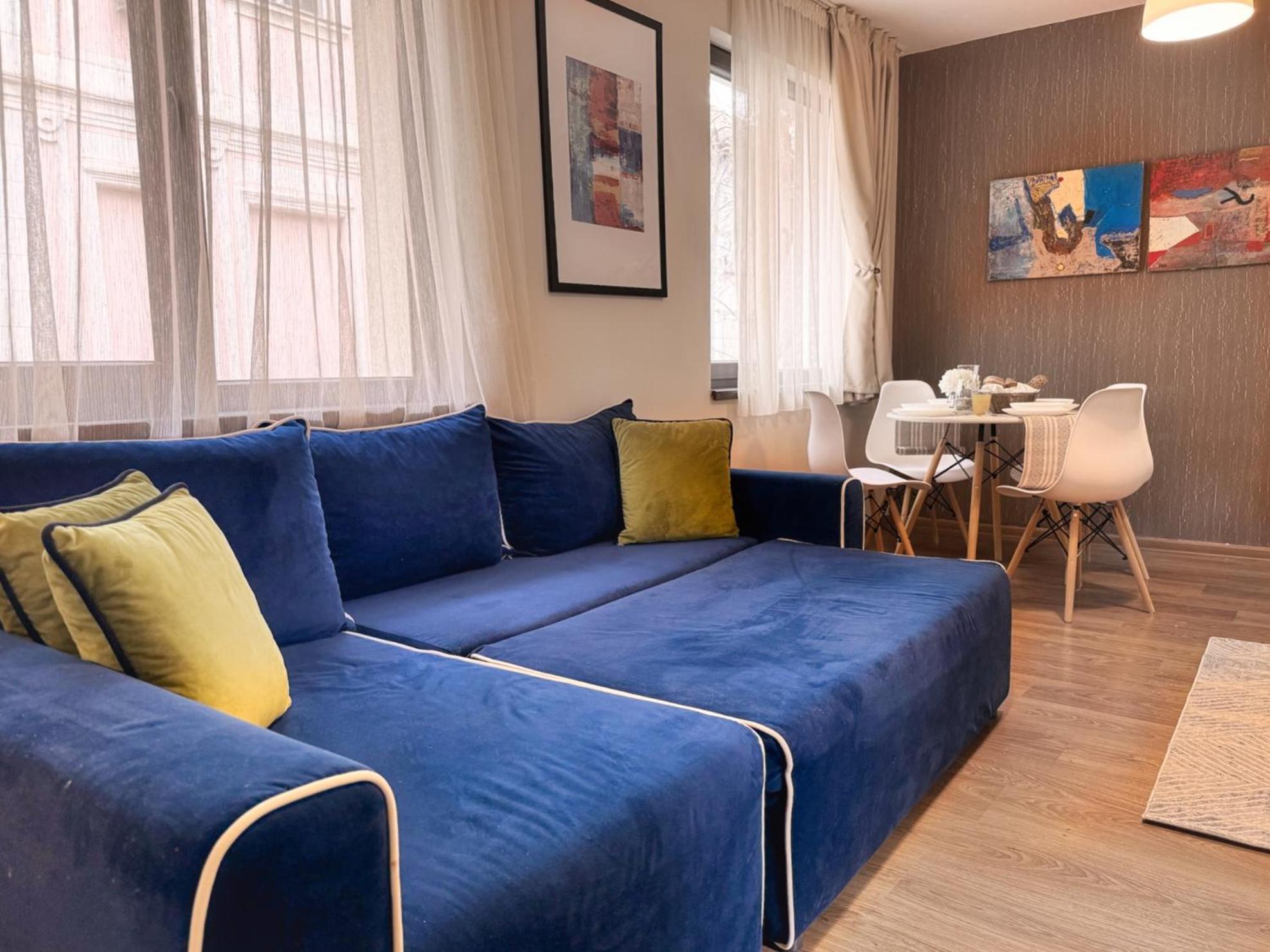 Top Centre Plovdiv Apt. With Parking For 4 Guests Exteriör bild
