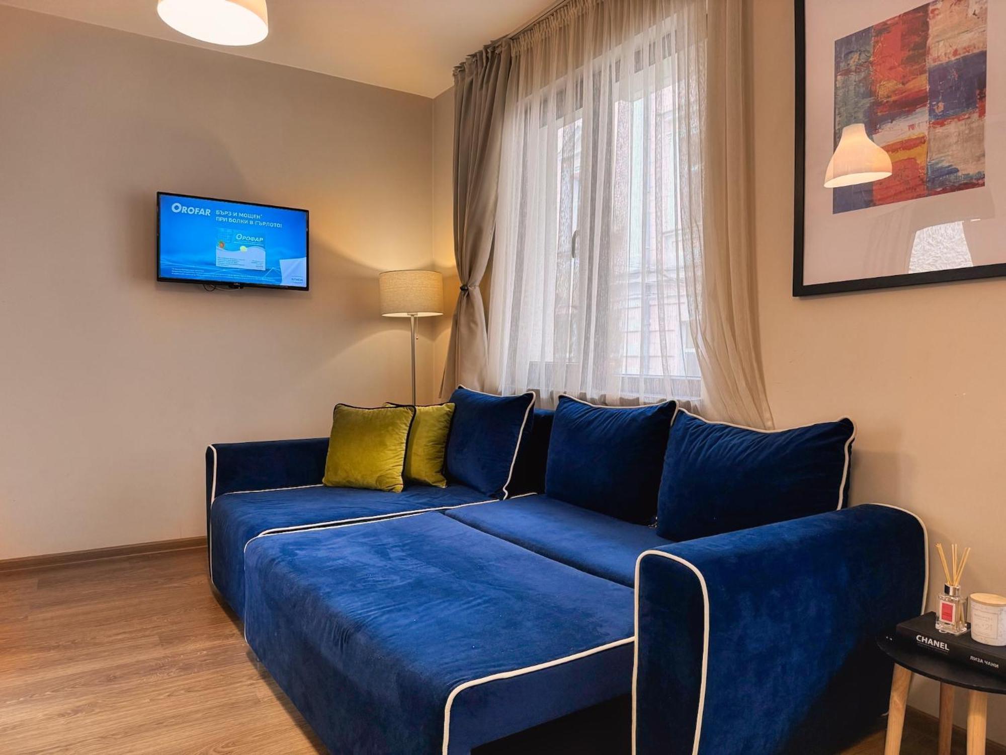 Top Centre Plovdiv Apt. With Parking For 4 Guests Exteriör bild