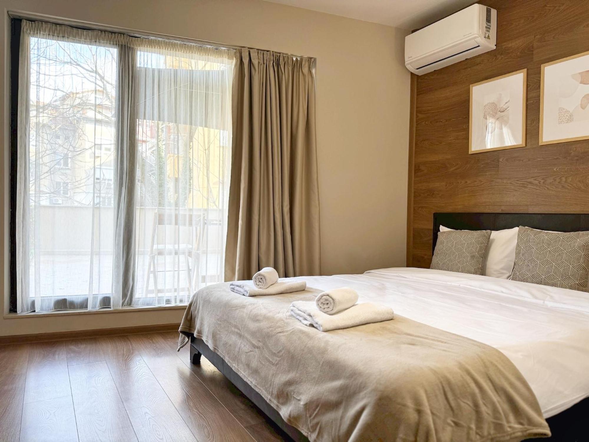 Top Centre Plovdiv Apt. With Parking For 4 Guests Exteriör bild