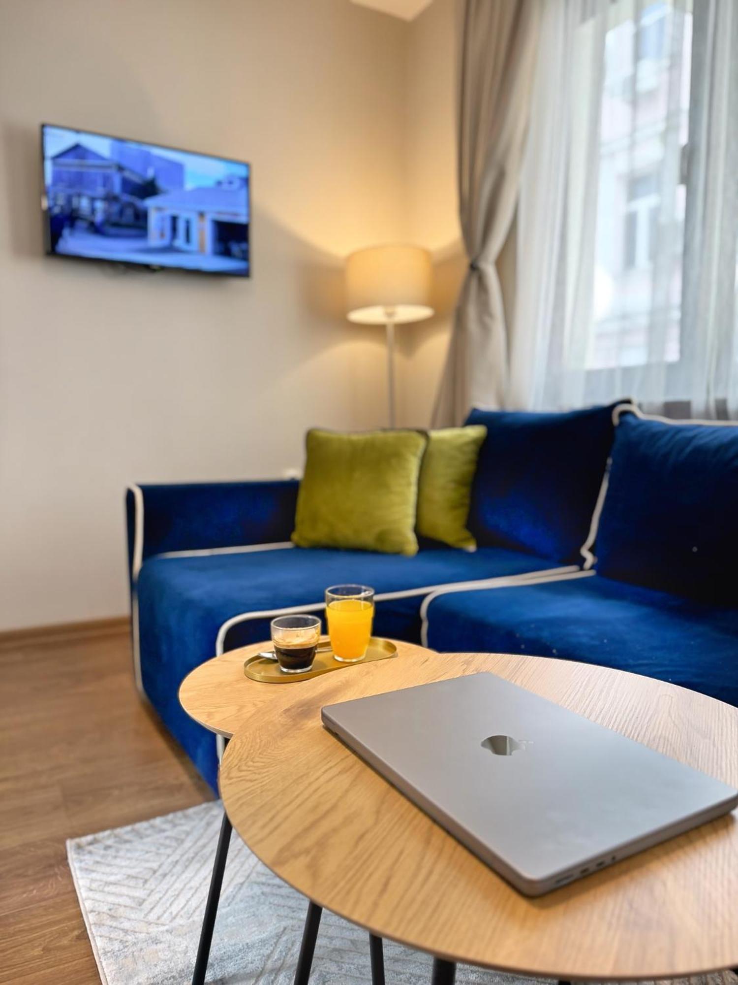 Top Centre Plovdiv Apt. With Parking For 4 Guests Exteriör bild