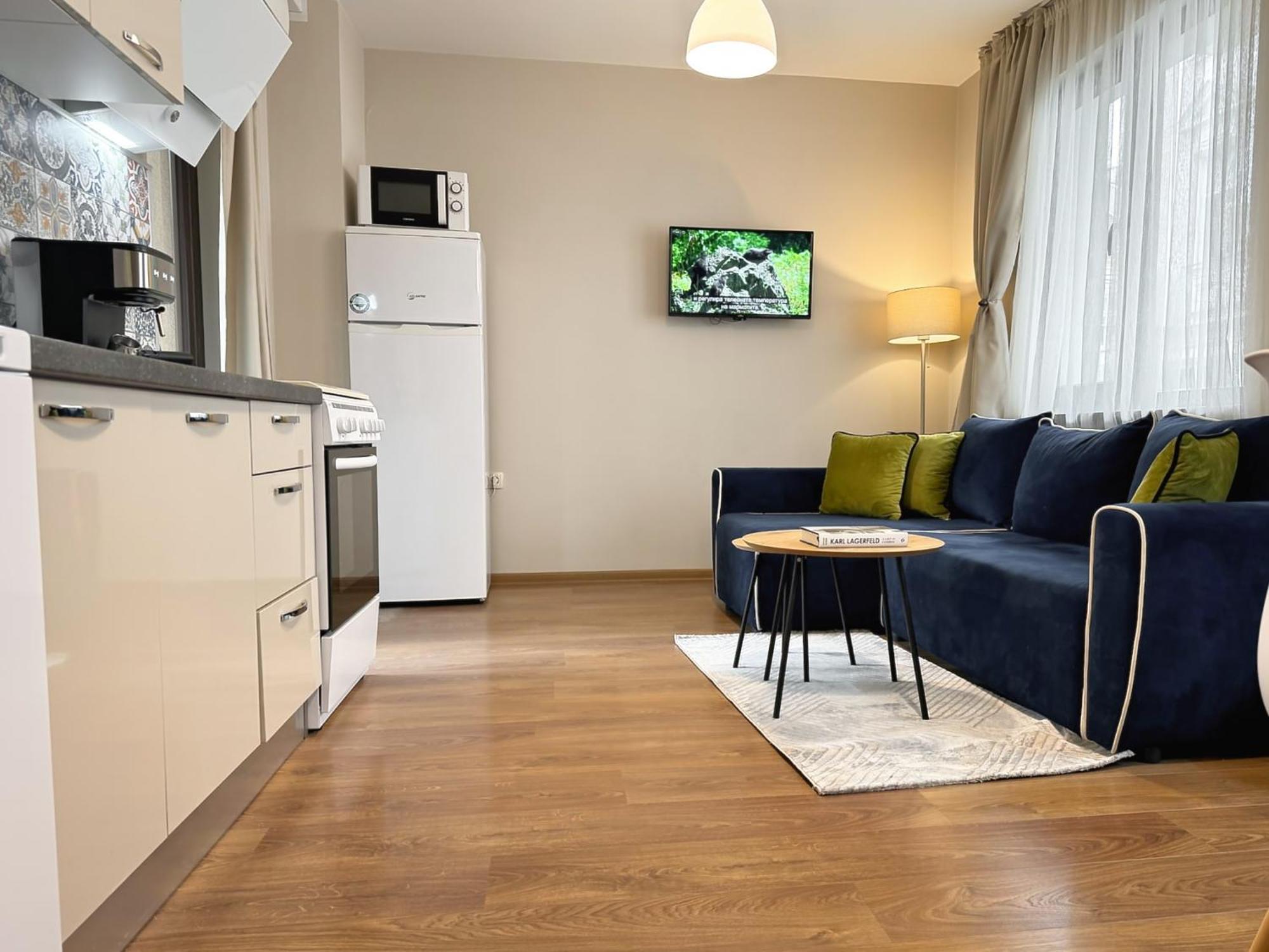 Top Centre Plovdiv Apt. With Parking For 4 Guests Exteriör bild