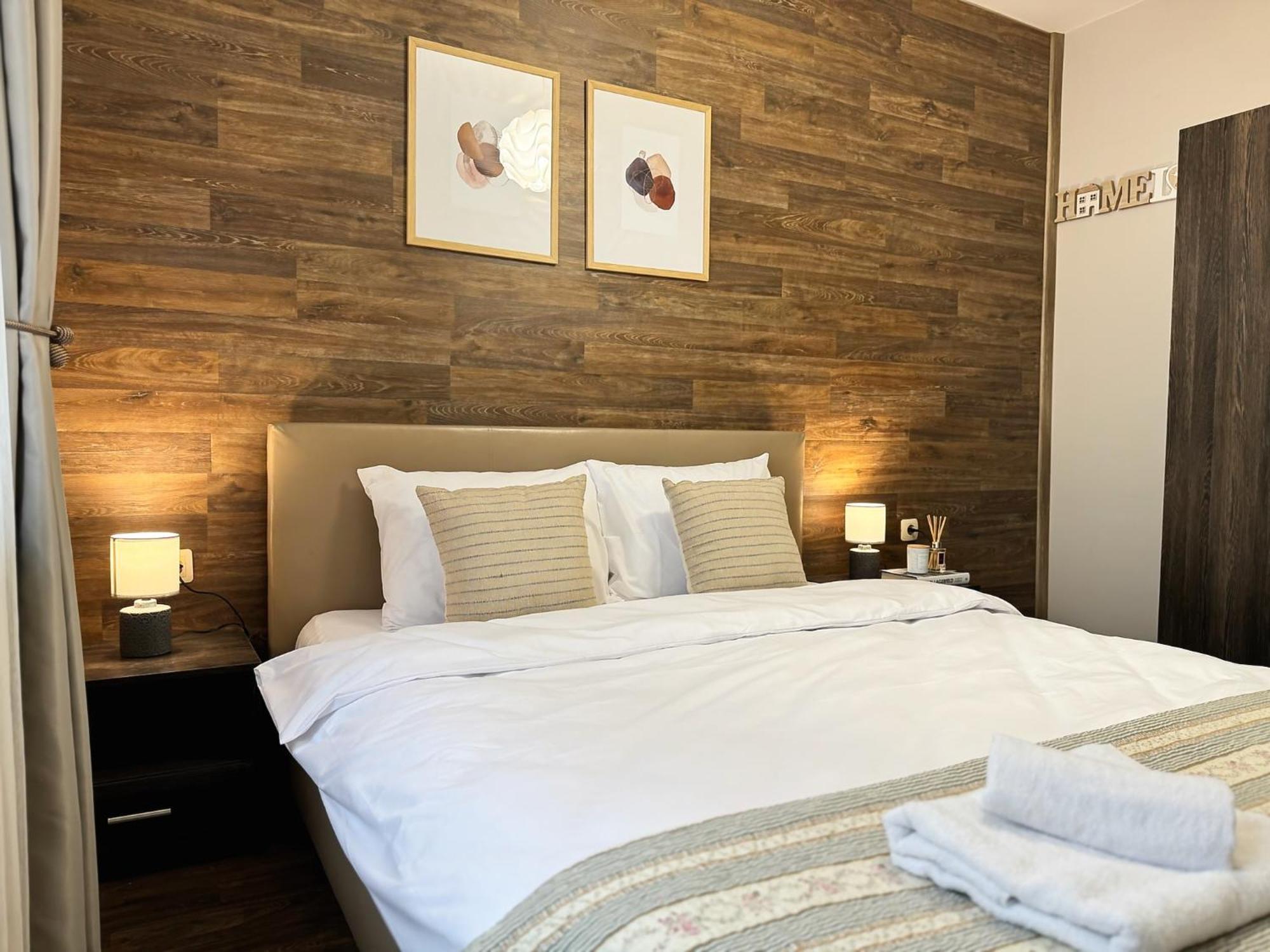 Top Centre Plovdiv Apt. With Parking For 4 Guests Exteriör bild