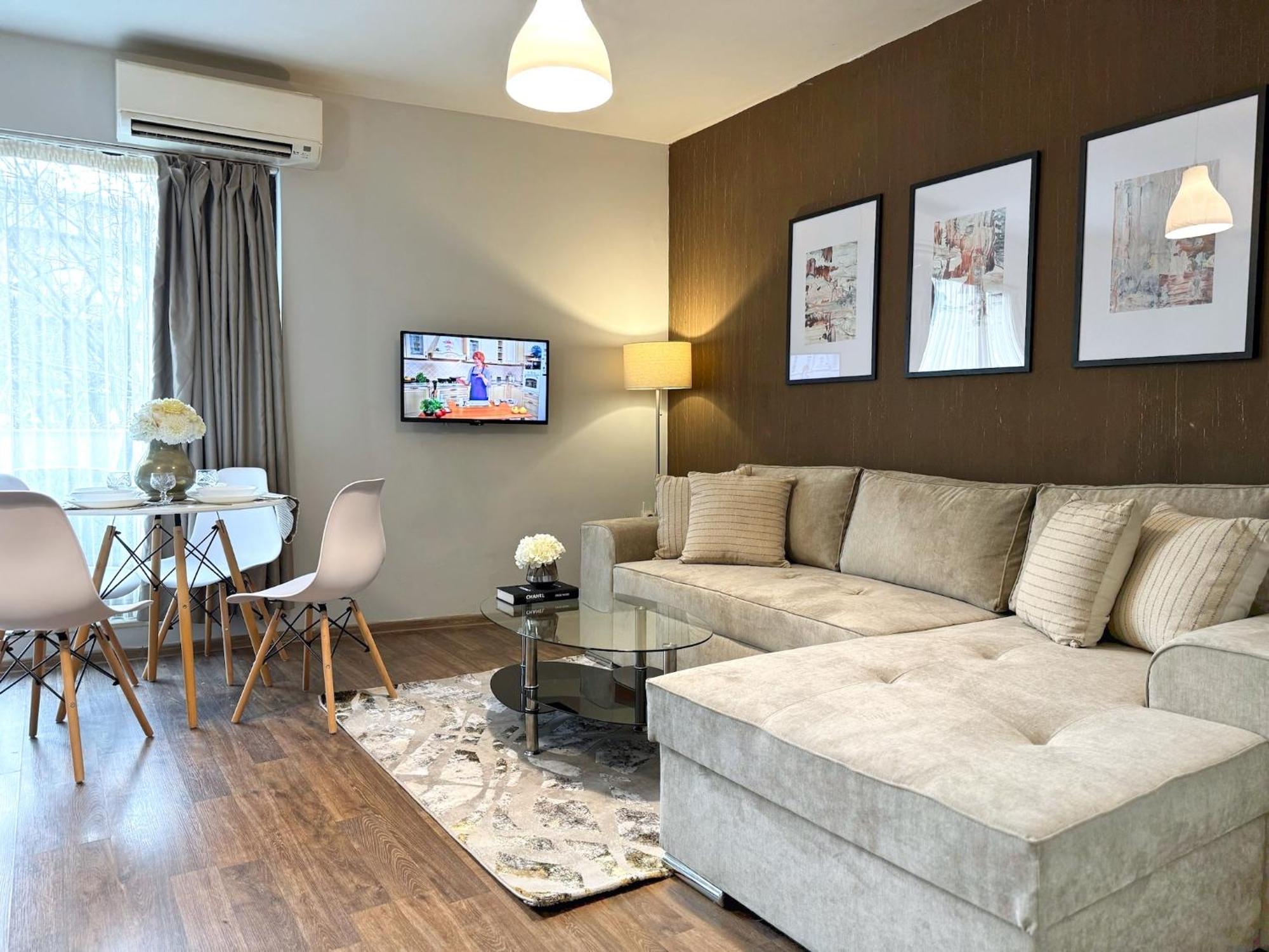 Top Centre Plovdiv Apt. With Parking For 4 Guests Exteriör bild