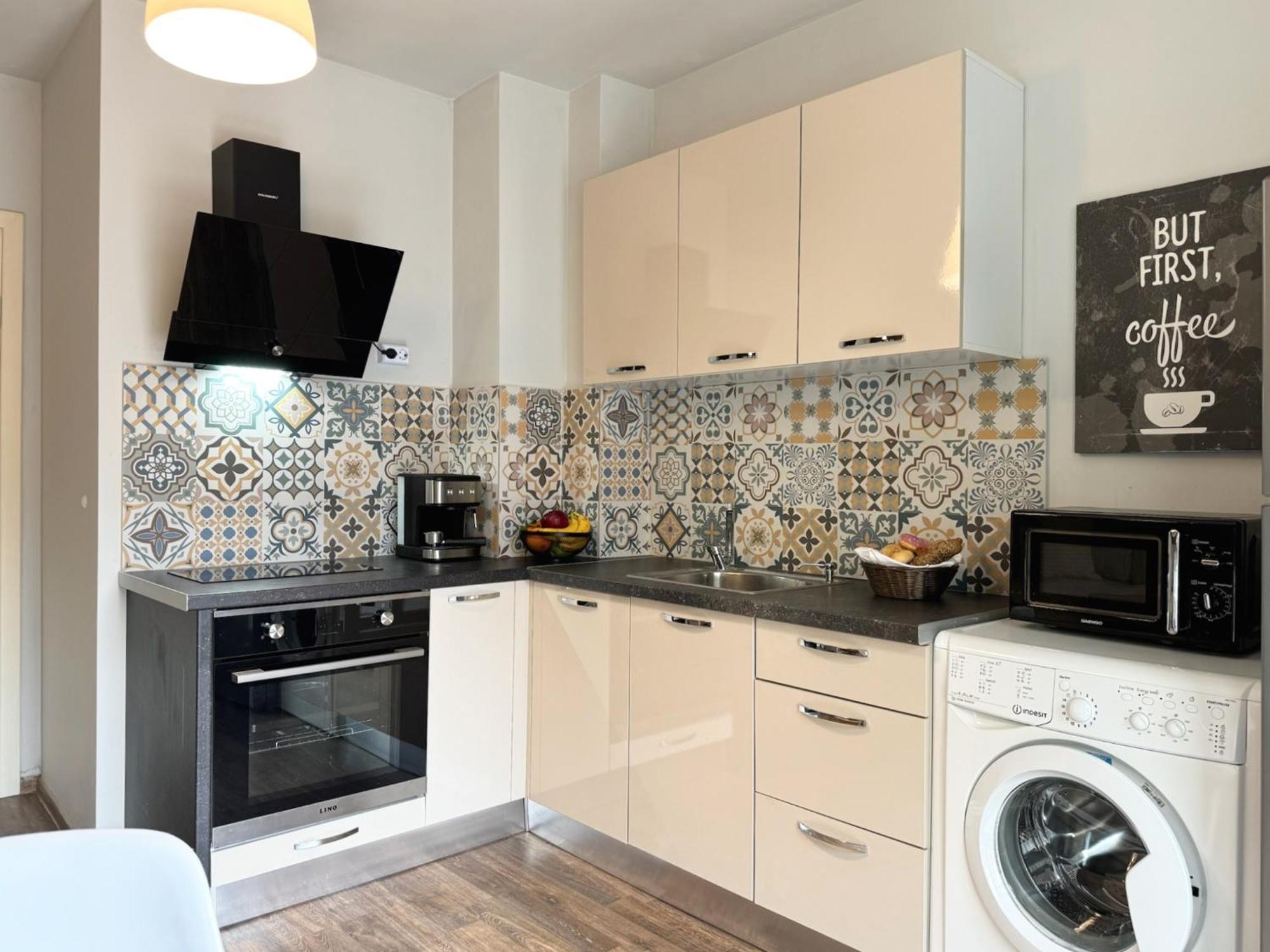Top Centre Plovdiv Apt. With Parking For 4 Guests Exteriör bild