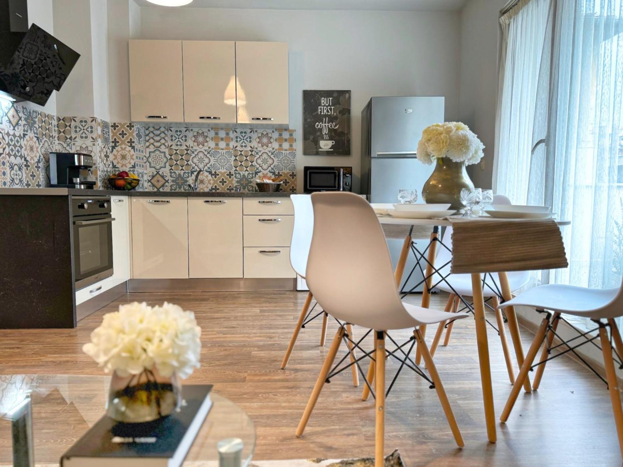Top Centre Plovdiv Apt. With Parking For 4 Guests Exteriör bild