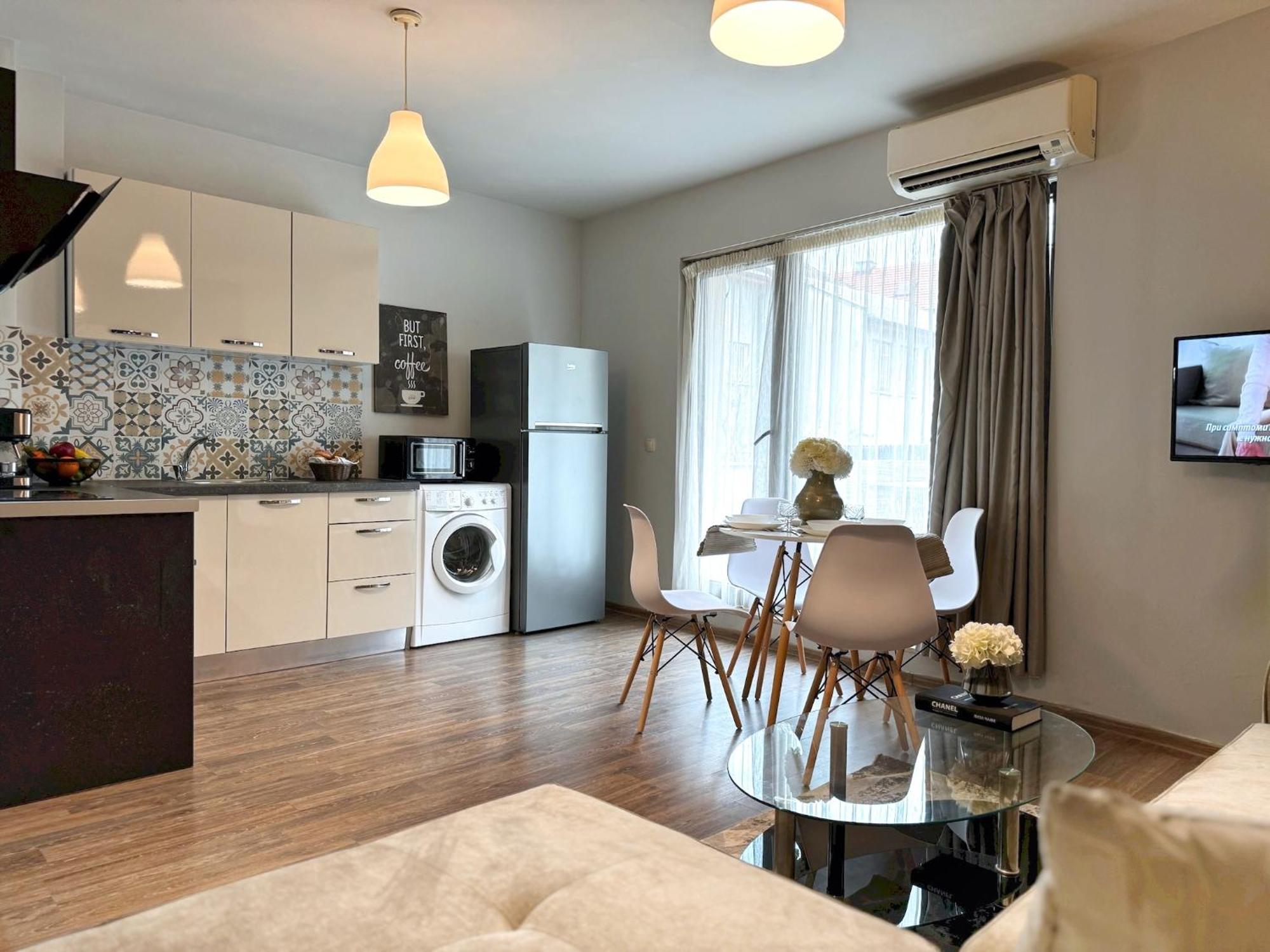 Top Centre Plovdiv Apt. With Parking For 4 Guests Exteriör bild