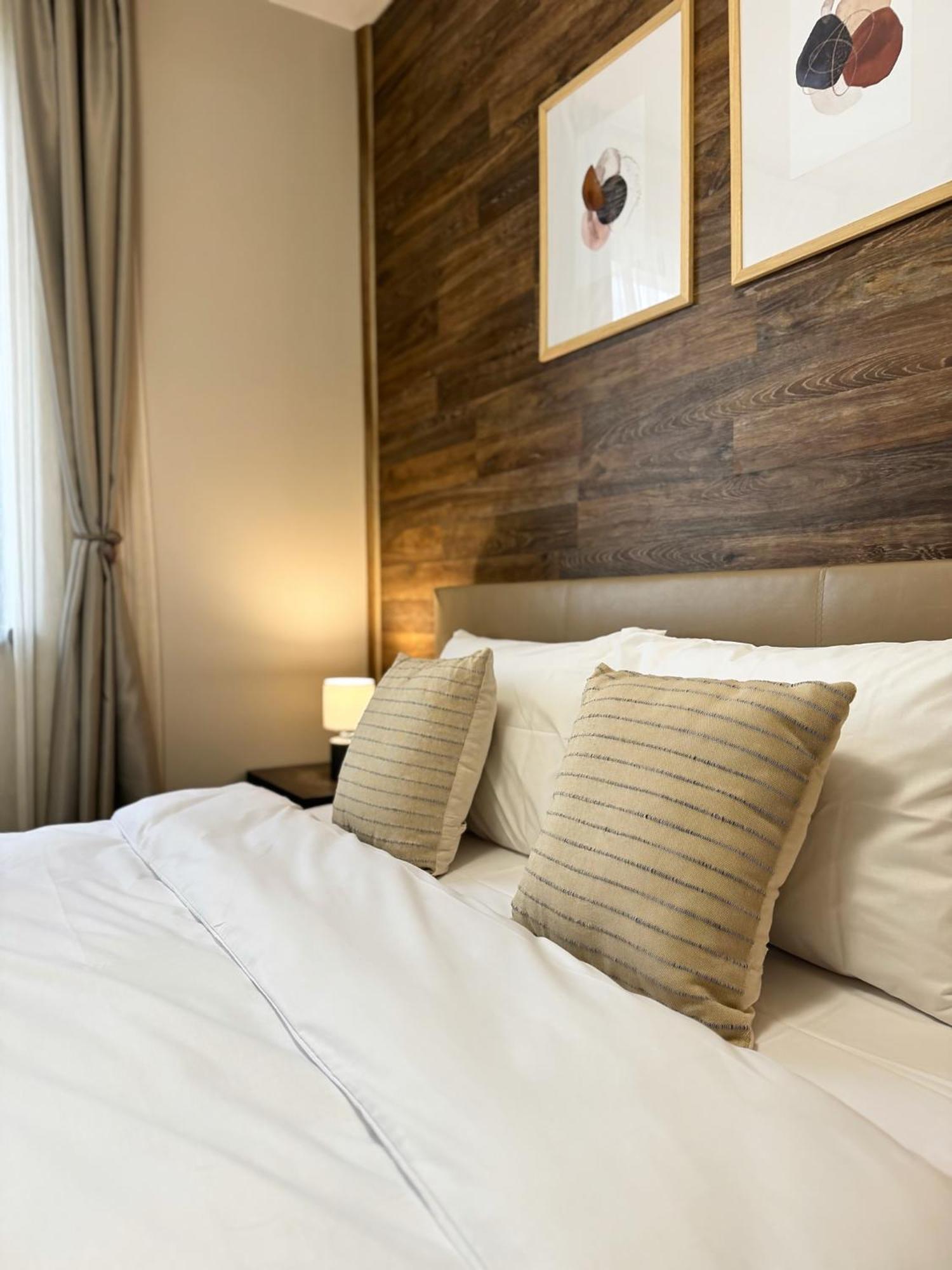 Top Centre Plovdiv Apt. With Parking For 4 Guests Exteriör bild