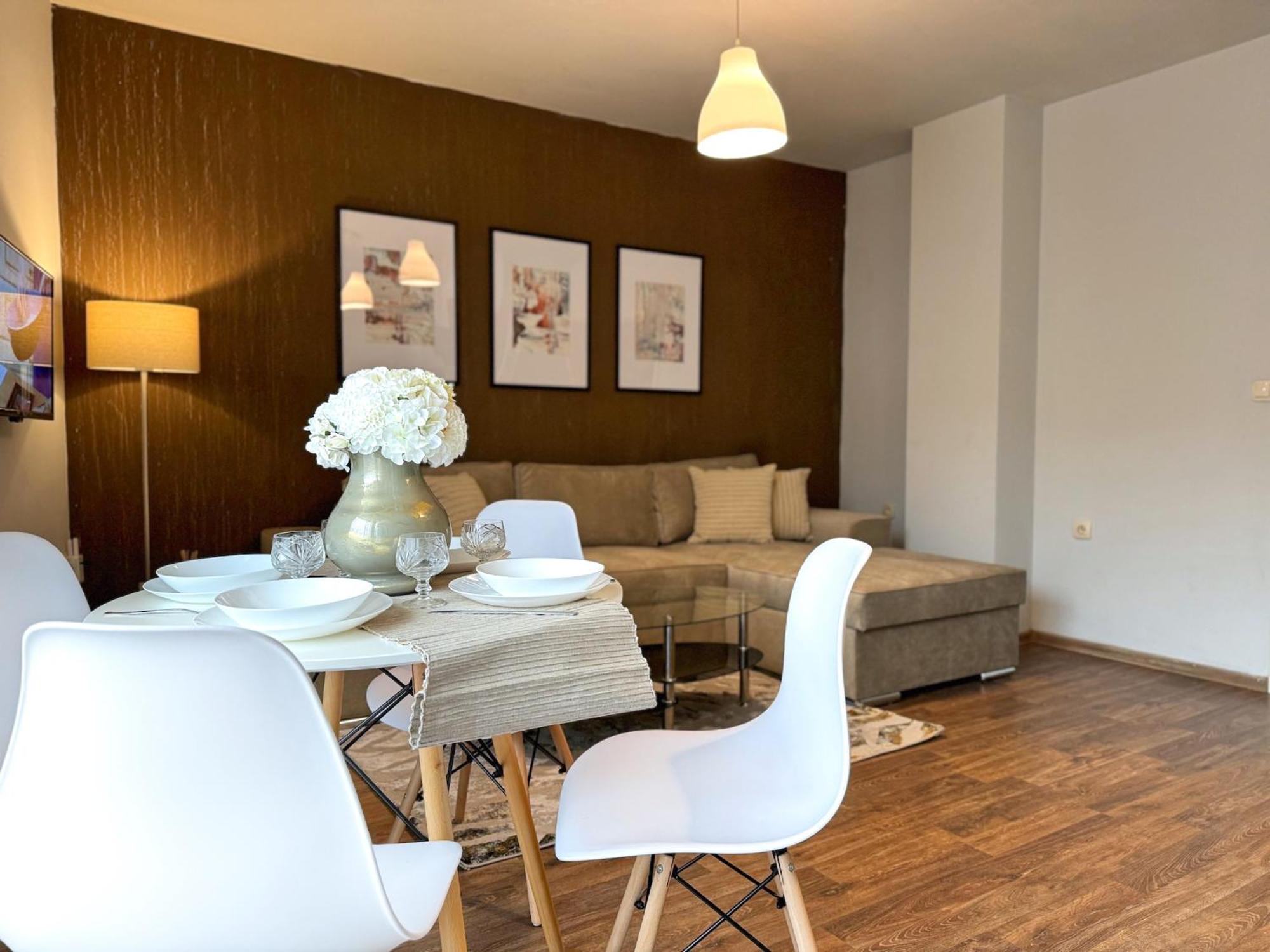 Top Centre Plovdiv Apt. With Parking For 4 Guests Exteriör bild